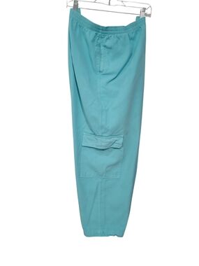 Teal Ankle Cargo Pants - Women's Cropped Utility Style